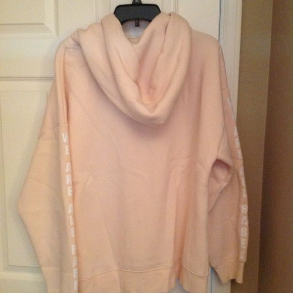 1 LEFT! NWT - BRUNETTE THE LABEL BE A BABE HOODIE - Picture 7 of 7